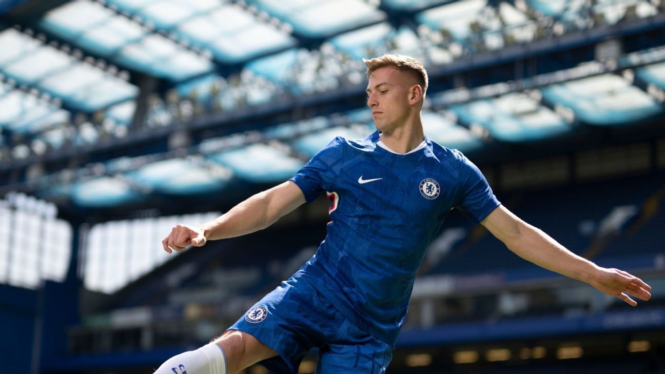 Cole Palmer convinced me to join Chelsea - Liam Delap