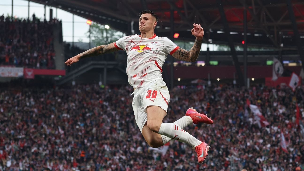 Transfer rumors, news: Arsenal plan fresh talks over Sesko