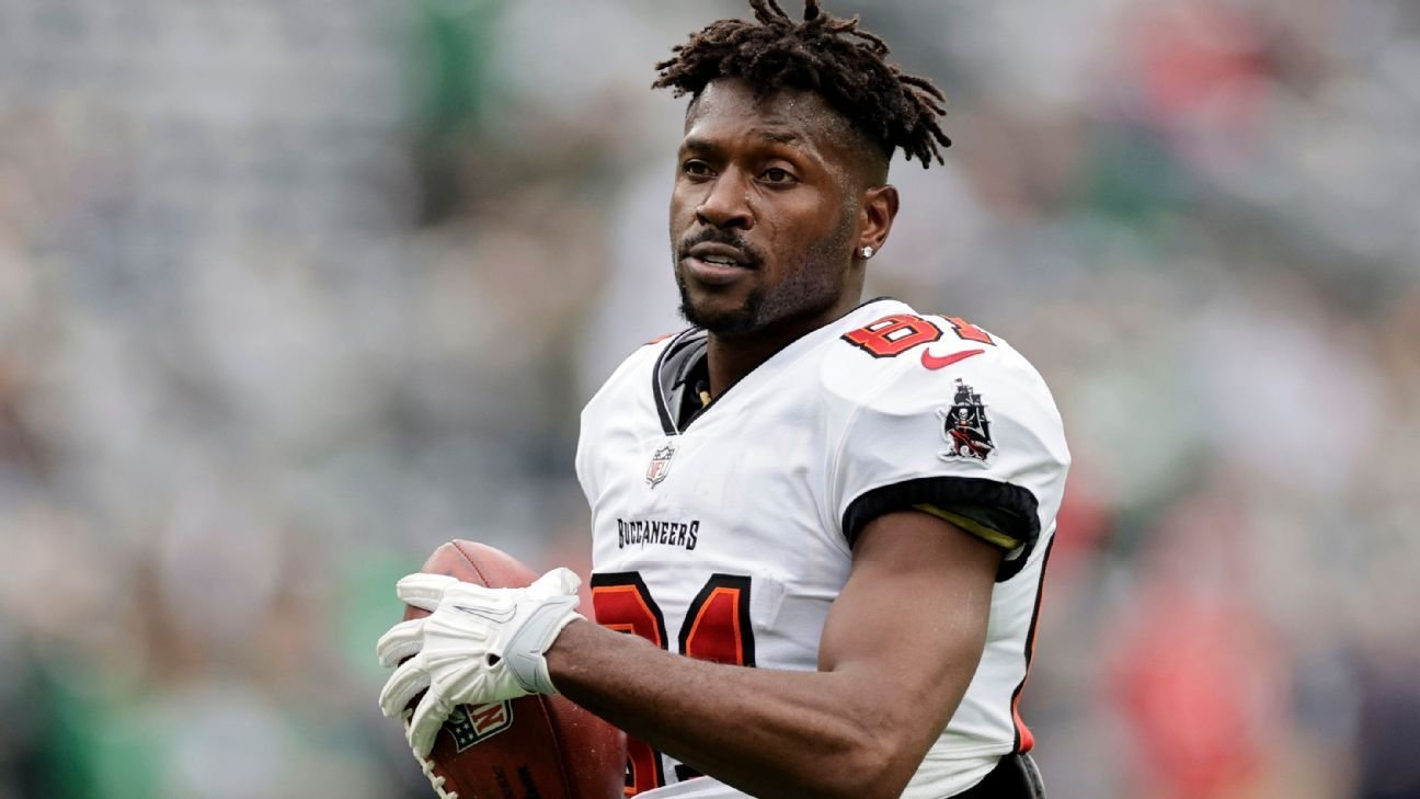 Ex-WR Antonio Brown sought on attempted murder charge, report says