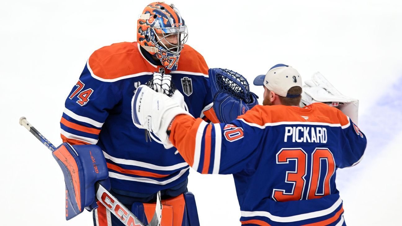 Oilers' Knoblauch declines to name goalie for pivotal Game 6