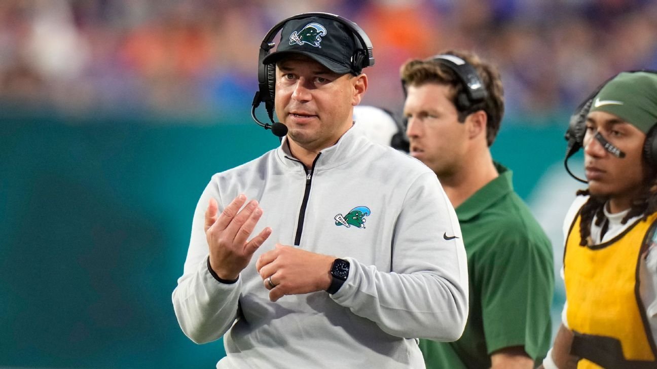 2025 AAC college football projections, preview