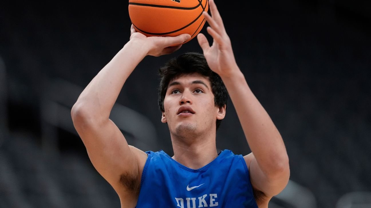 Borden, the last to play for Duke's Coach K, transfers to UTSA