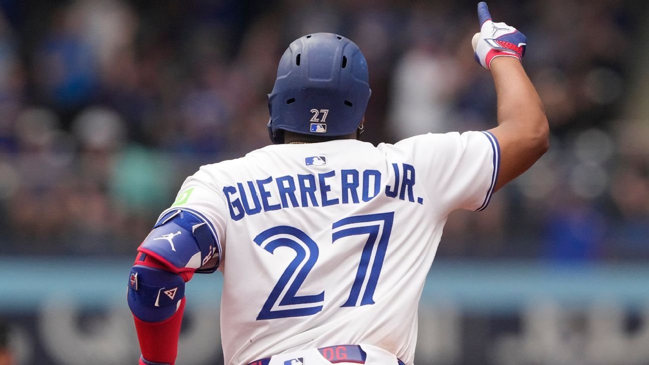 Vladimir Guerrero Jr. takes lead at 1B in AL All-Star voting