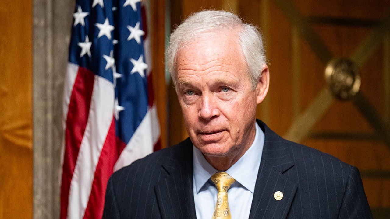 Ron Johnson seeks 'to force reality' on DC, sounding the fiscal alarm