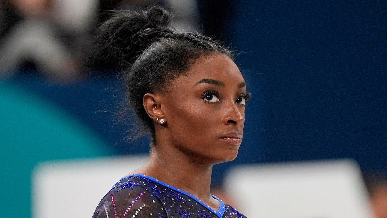 Simone Biles-Riley Gaines feud draws reaction from former NFL kicker