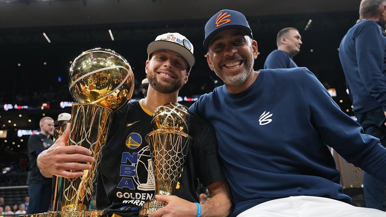 Stephen Curry's father reveals NBA career timeline for Warriors' star