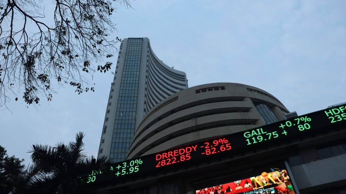 Stock Market Updates: Sensex Down Over 150 Points, Nifty Below 24,750 Ahead Of RBI Policy Outcome