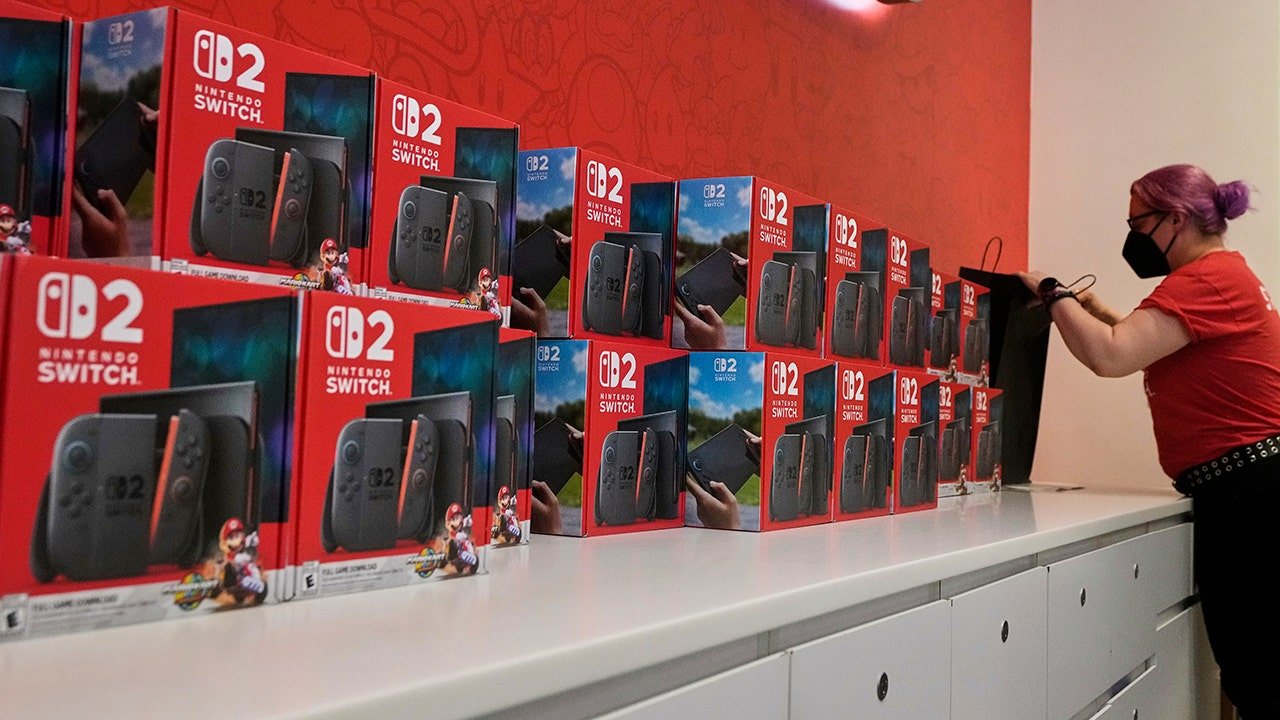 Colorado deputies hunt for thieves who stole $1.4M in Nintendo Switch 2s
