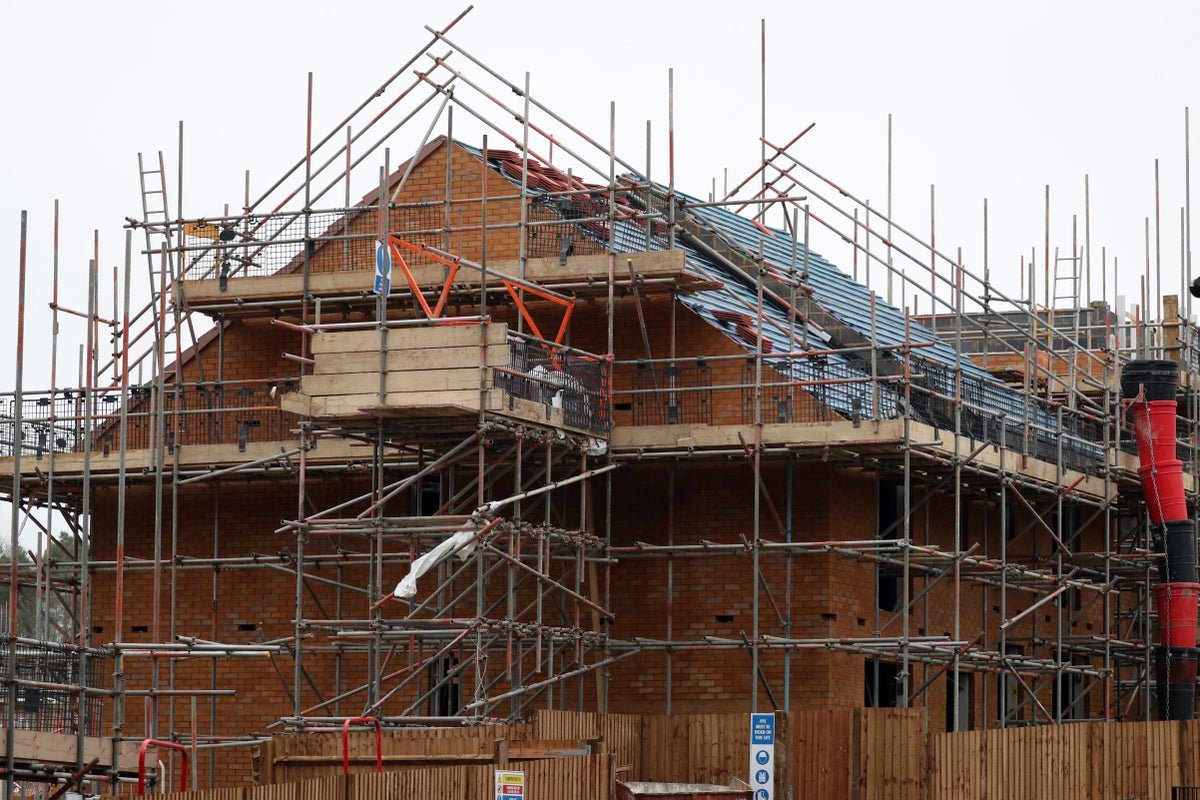 UK home building returns to growth as demand lifts