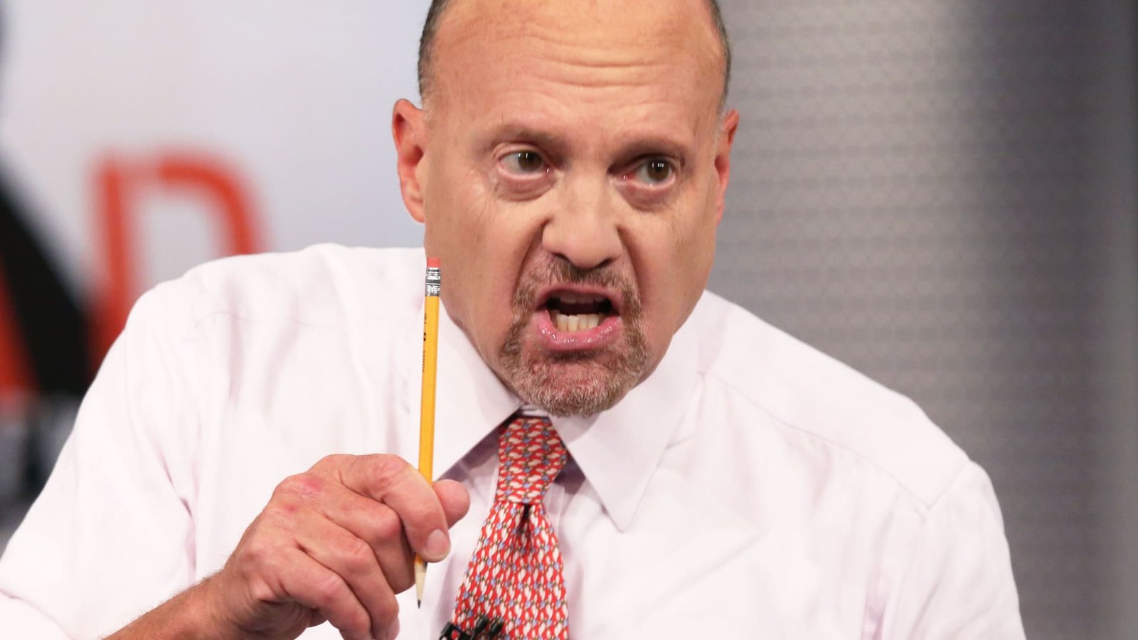 Jim Cramer says Trump's latest round of tariffs isn't 'meaningful'