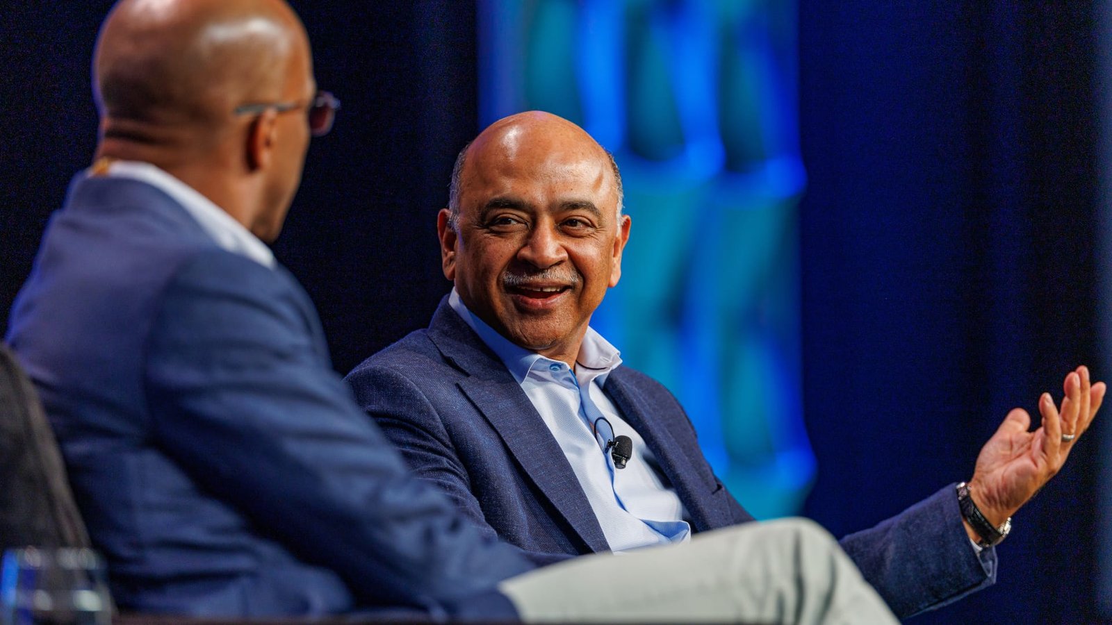 Jim Cramer salutes the CEO of an old-school tech stock that's making a lot of people money