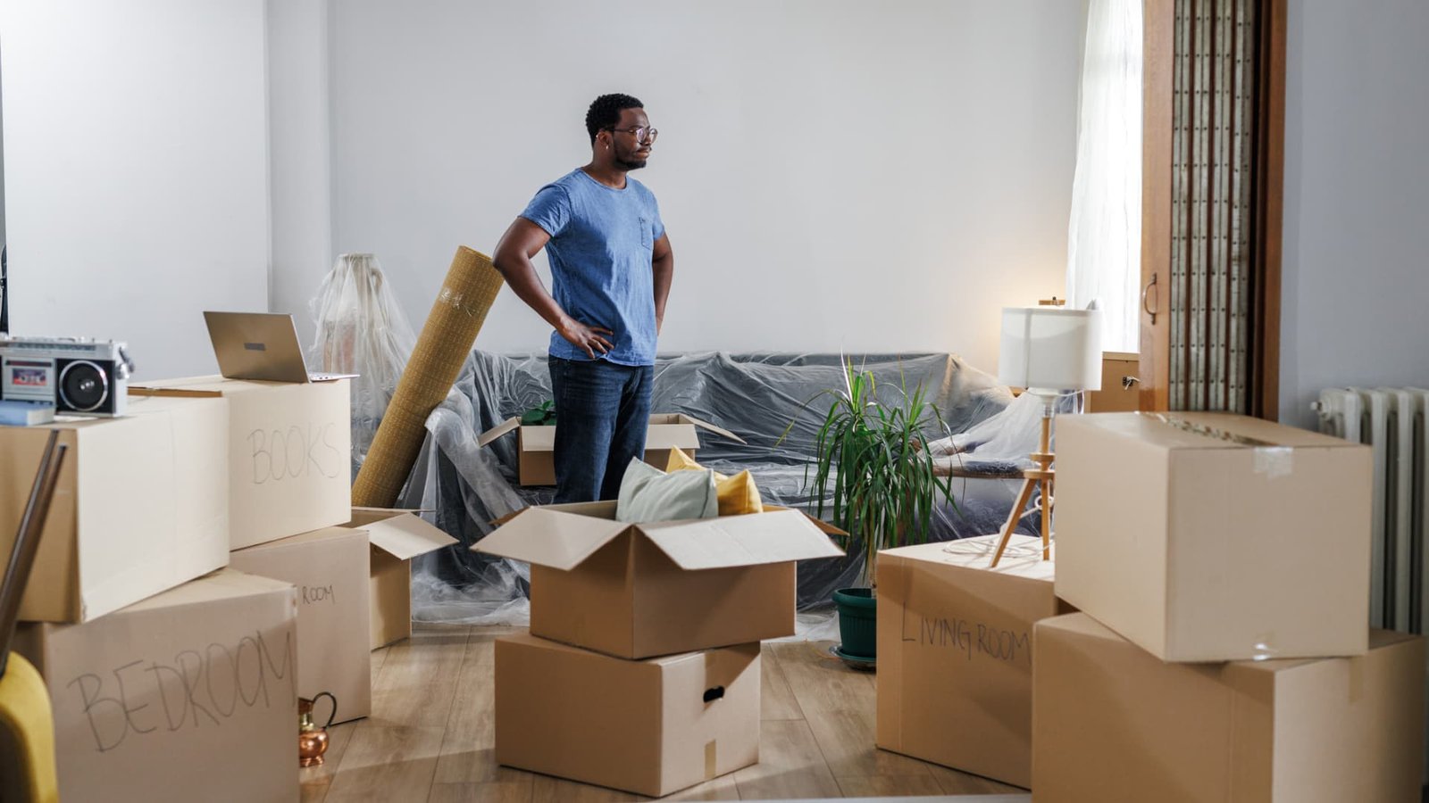 How to tell if hiring movers is worth the cost