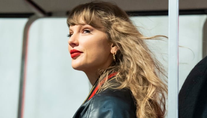 Travis Kelce’s pals gives rare insight into meeting Taylor Swift at TEU