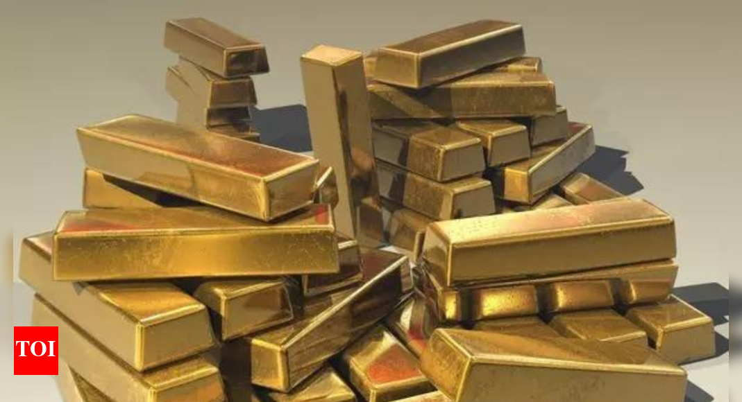 Gold gains on Trump's latest tariff salvo