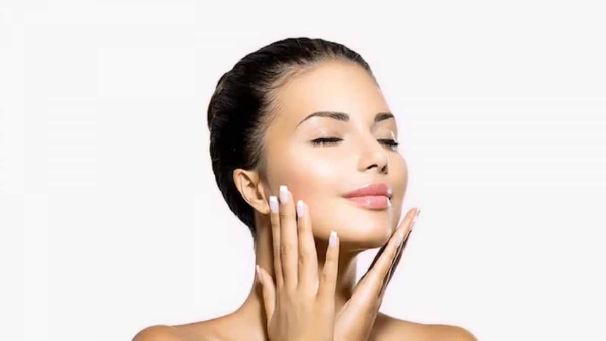 What Is The Circadian Rhythm And How Are Celebrities Using It For Glowing Skin? | Health and Fitness News