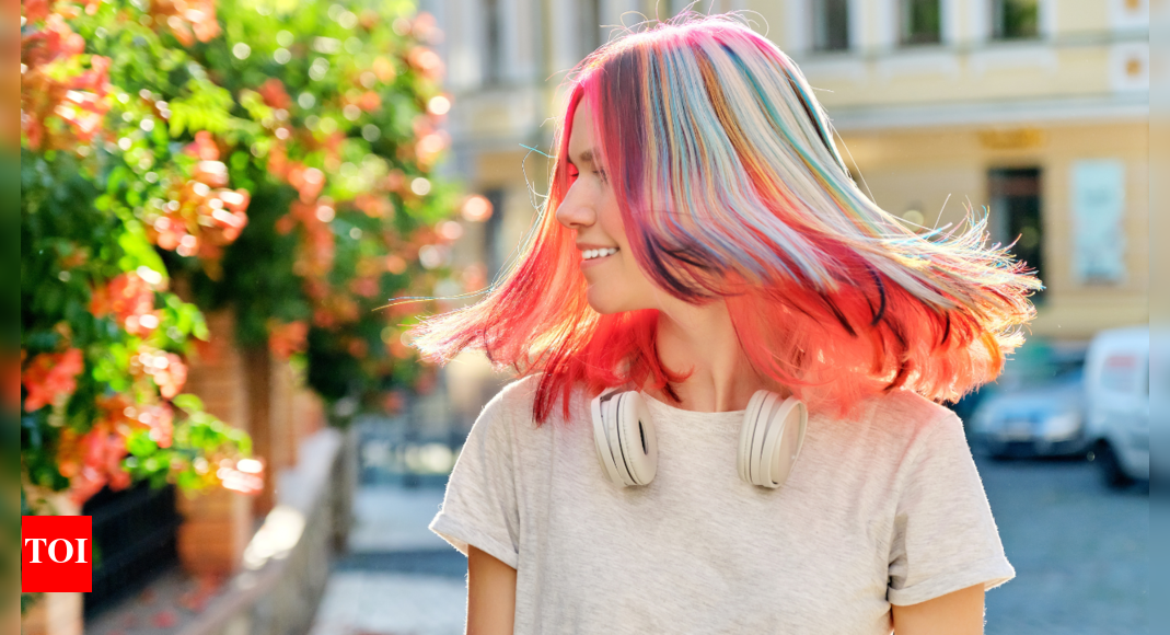 Calico hair is all over Instagram—here’s what it really means and why everyone’s suddenly obsessed with it​​​ |