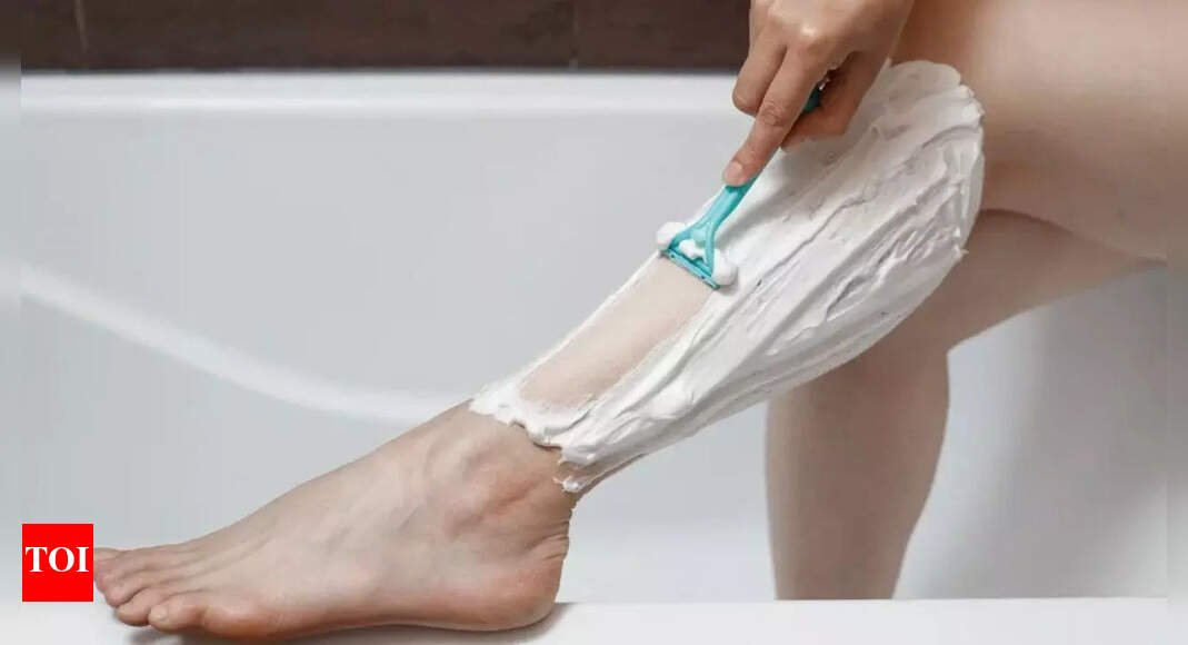 What causes strawberry legs and 4-step shaving routine for silky, bump-free legs by Harvard-trained dermatologist |