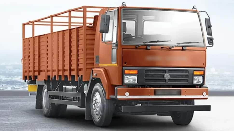 India’s Commercial Vehicle Sales Projected To See 2-5% Growth In FY26 | Auto News