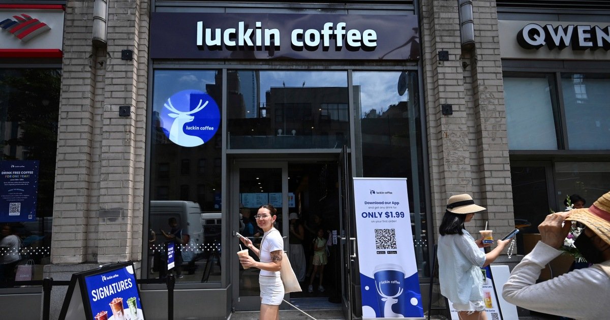 Can Luckin Coffee lure U.S. Starbucks drinkers with blood orange cold brew?
