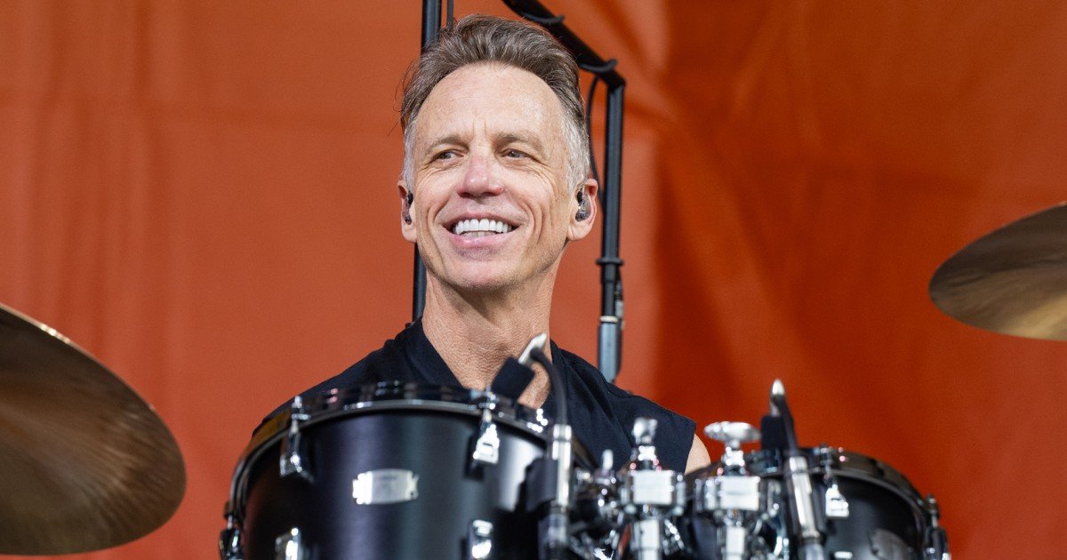 Pearl Jam drummer Matt Cameron to leave band after nearly 30 years