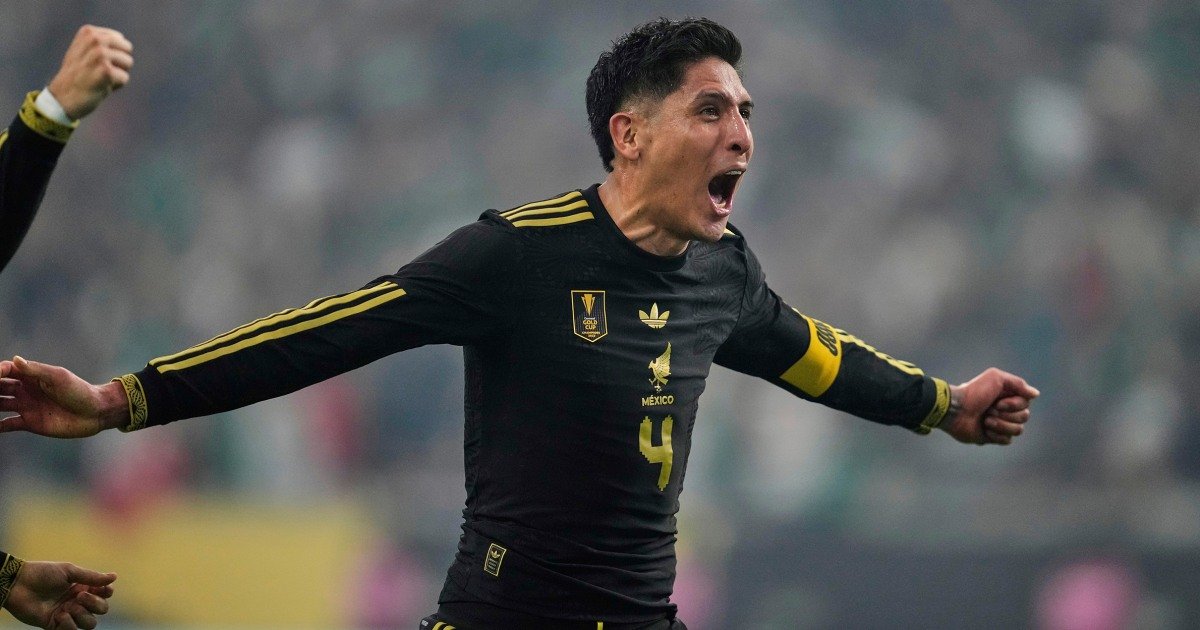 Mexico beats U.S. 2-1 to win 10th Gold Cup title