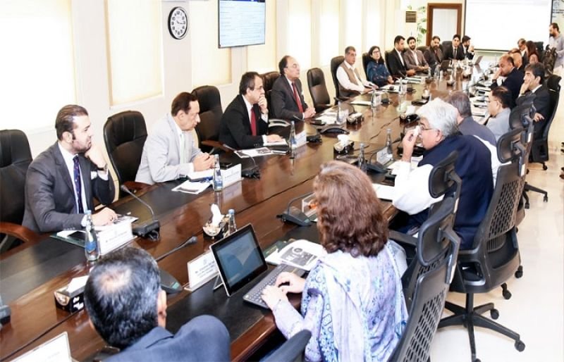 Govt to implement FBR transformation plan: Aurangzeb
