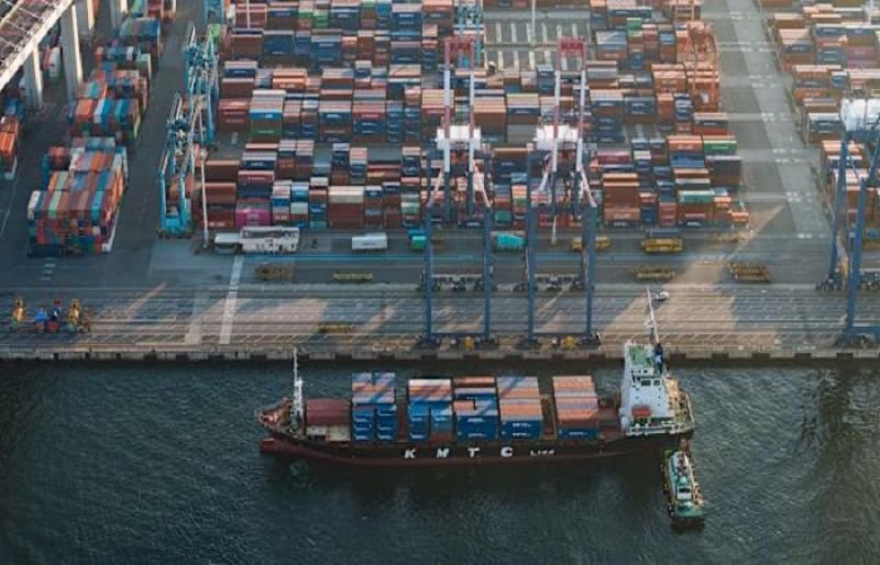 Trump Announces 15% Tariff on Imports from South Korea