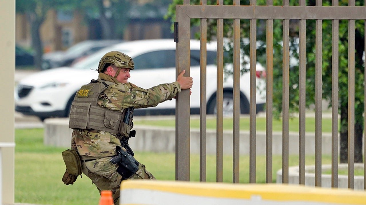 ICE agents stationed at Marine bases to boost installation security