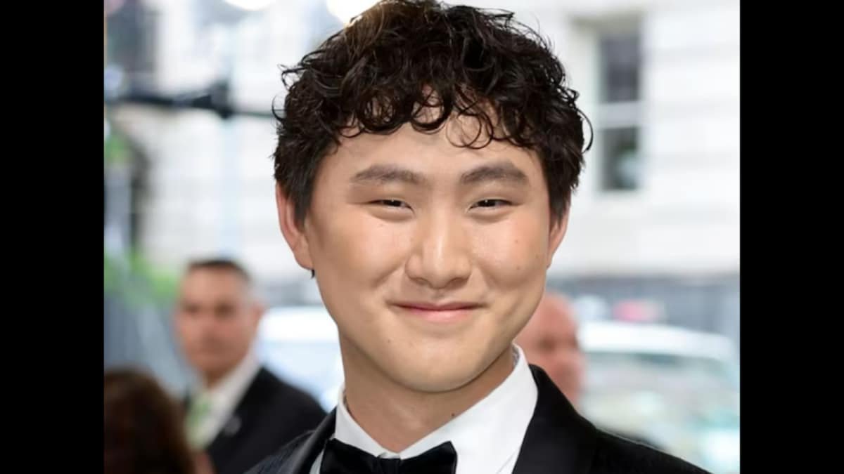 Why Mark Zuckerberg Spent Rs 14 Billion To Get Alexander Wang To Meta | Business News