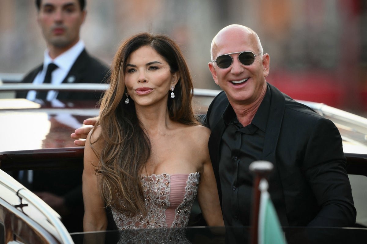 Lauren Sánchez wedding outfit reportedly stolen in Venice days after lavish ceremony