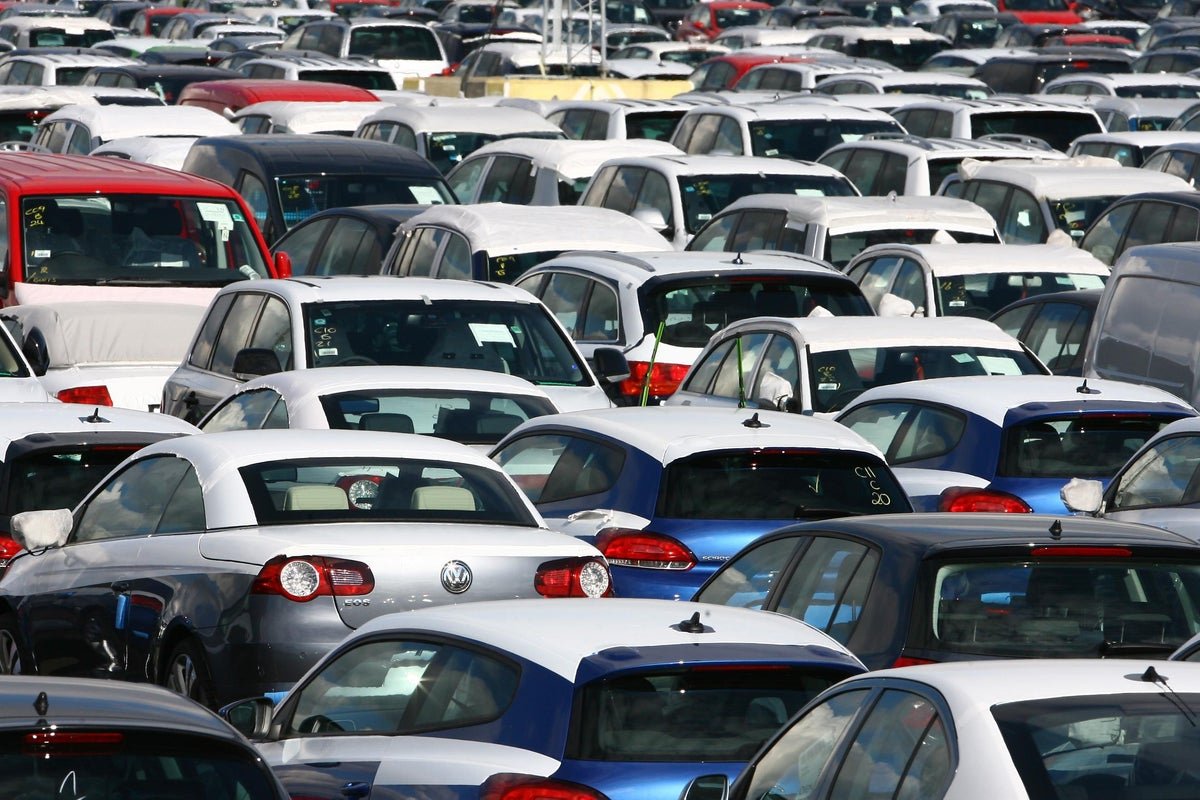 Get out of your car if you want to be less lonely