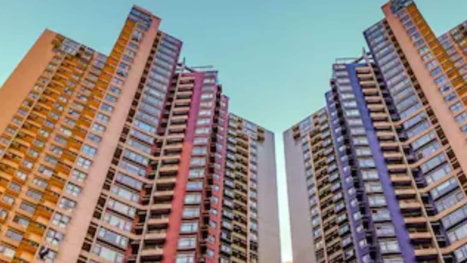 'Rs 2 Lakh Deposit For Rs 20K Rent': 10-Month Advance Sparks Outrage Among Metro City Renters | Business News