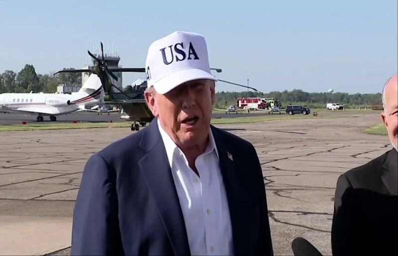 Trump Dismisses Musk's Political Party Proposal as 'Ridiculous'