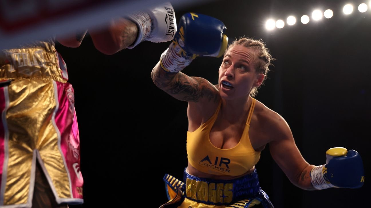 Ex-IBF champ Ebanie Bridges signs with Most Valuable Promotions