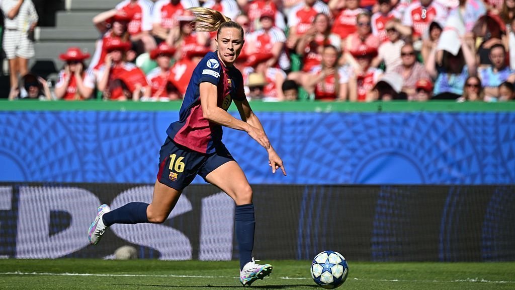 Barcelona Women terminate Rolfö, Roebuck contracts