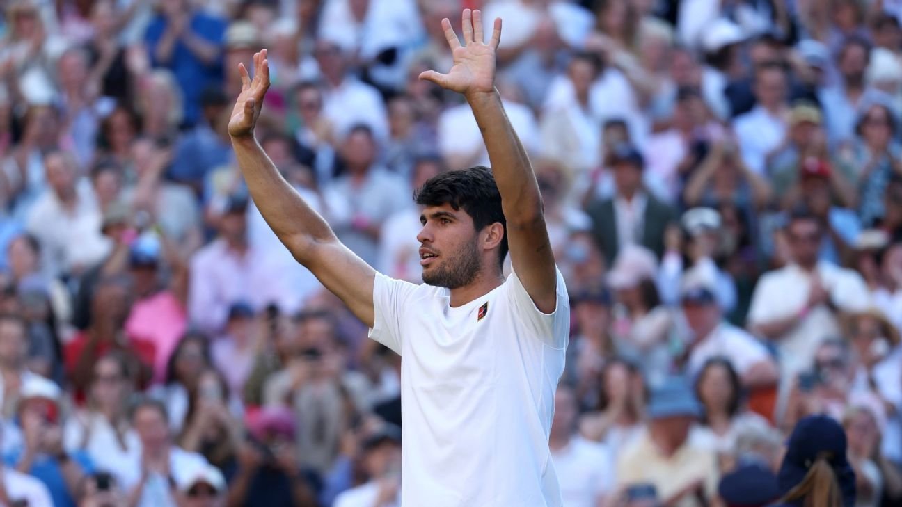 Carlos Alcaraz cruises past Cam Norrie into Wimbledon semis