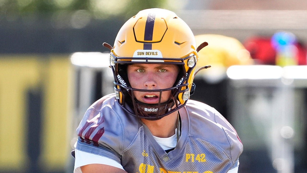 Arizona State QB Sam Leavitt keeps list of quarterbacks he aims to surpass