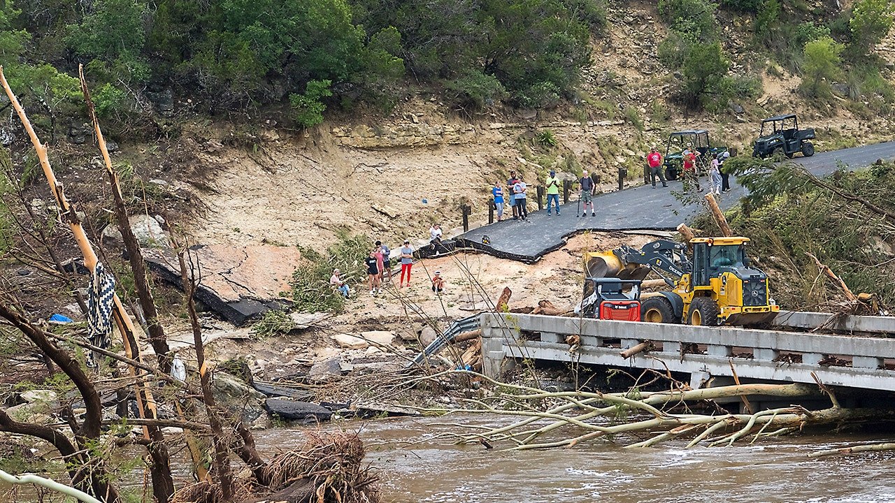 Major donations pour in for Texas flood relief as death toll reaches 43