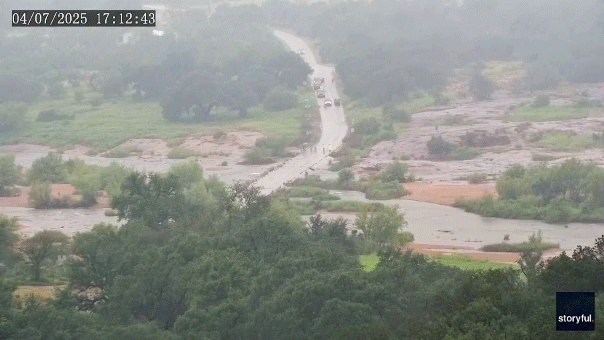 Texas river swells in minutes as deadly flooding caught on camera