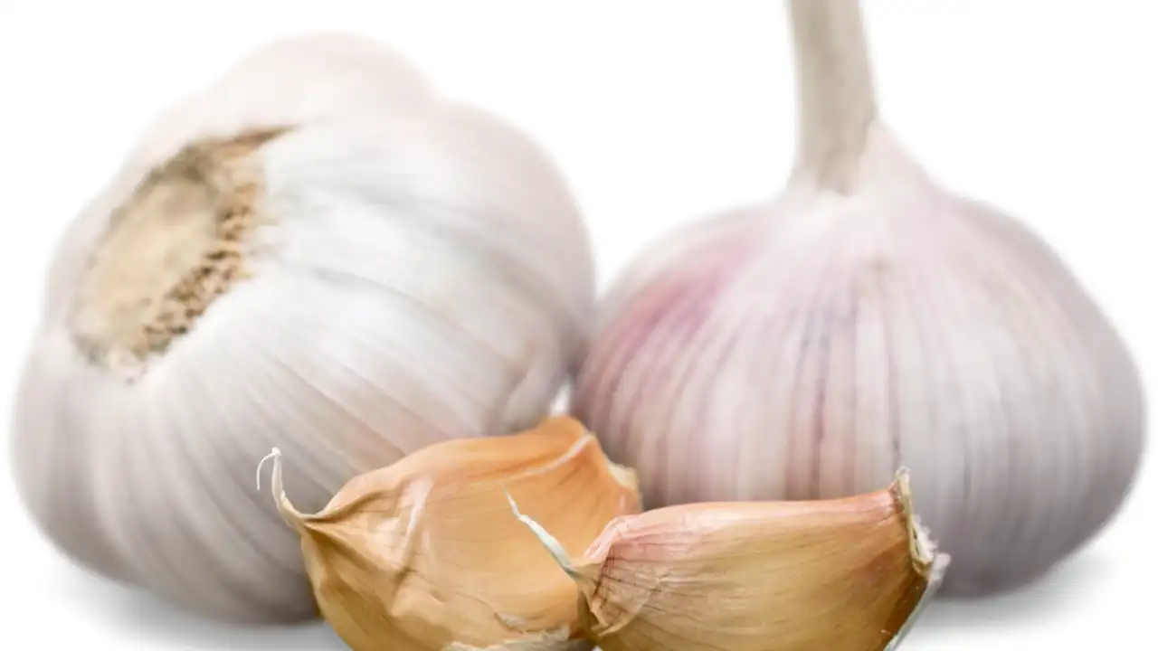 How eating one raw garlic clove daily could replace the expensive meds