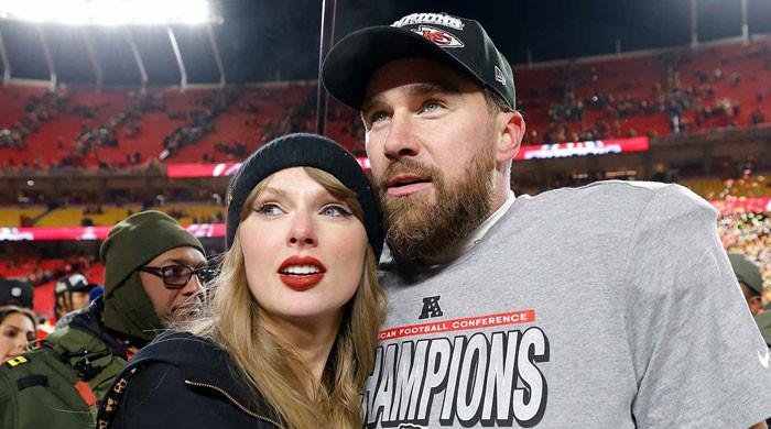 Taylor Swift to appear on Travis Kelce's 'New Heights' podcast?