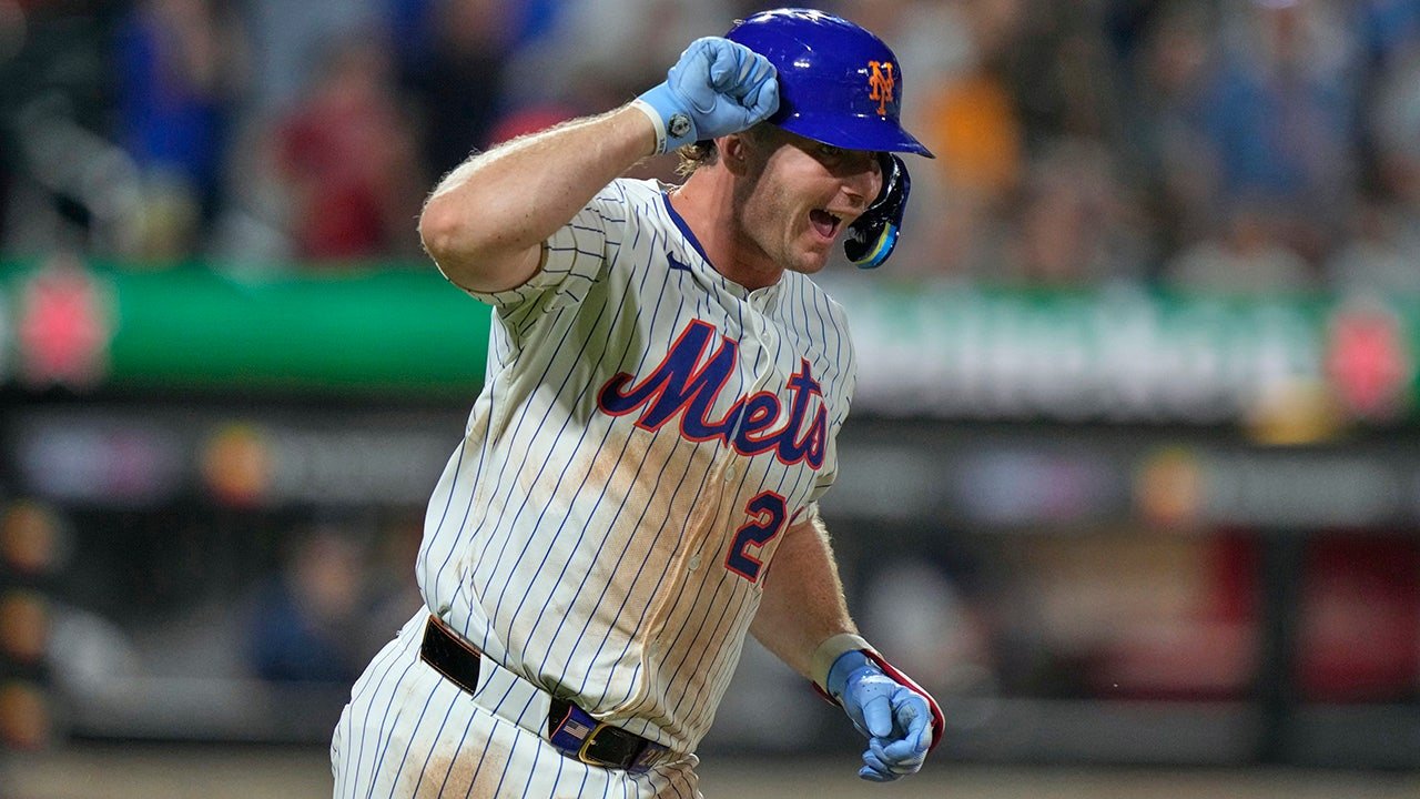 Pete Alonso sets new Mets record as Citi Field runs out of pyro for home runs