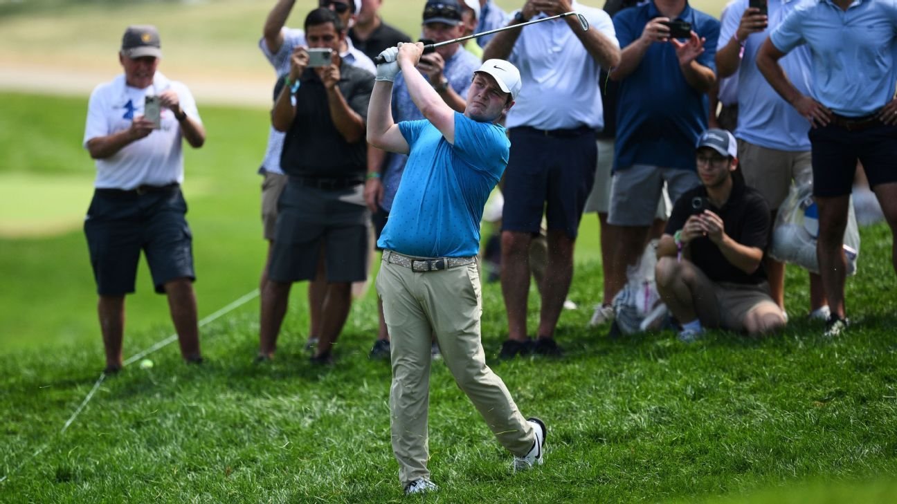 Robert MacIntyre leads Scottie Scheffler by 5 at BMW Championship
